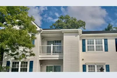 1133 Waterford Dr #33, Edison, NJ 08817 - Photo 4