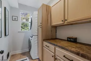 2 Saunders Ln, Mount Olive, NJ 07840 - Photo 18