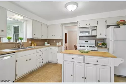 68 Linden Ave, Verona, NJ 07044 - Photo 12