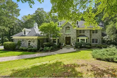 12 Cobblefield Dr, Bernardsville, NJ 07924 - Photo 1
