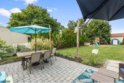 151 Harris Ave, Middlesex, NJ 08846 - Photo 30