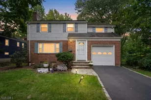 71 Willoughby Rd, Fanwood, NJ 07023 - Photo 1