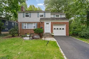 71 Willoughby Rd, Fanwood, NJ 07023 - Photo 1