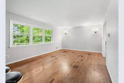 15 Partridge Rd, Hillsborough Township, NJ 08844 - Photo 4