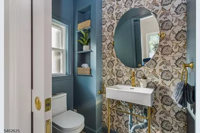 64 Watchung Ave, Montclair, NJ 07043 - Photo 22