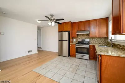 180 Mountainview Ave, Nutley, NJ 07110 - Photo 24