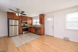 180 Mountainview Ave, Nutley, NJ 07110 - Photo 26