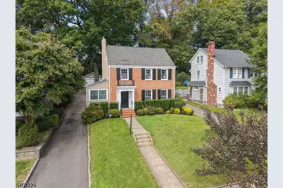 36 Chapman Pl, Glen Ridge Boro Twp., NJ 07028 - Photo 2