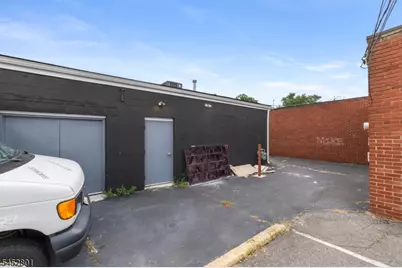 141 Mountainview Blvd, Wayne, NJ 07470 - Photo 6