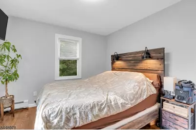 69 Roosevelt Ave, Jefferson Township, NJ 07438 - Photo 12