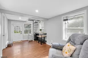 69 Roosevelt Ave, Jefferson Township, NJ 07438 - Photo 18