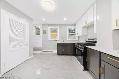 97 Sherman St, Passaic, NJ 07055 - Photo 10