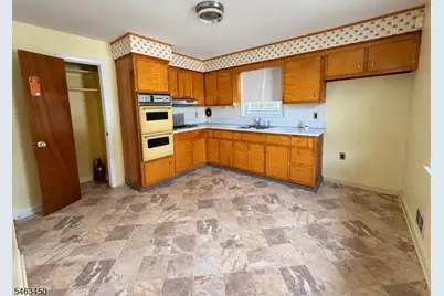 1406 Bower St, Linden, NJ 07036 - Photo 6