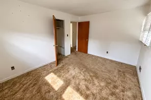 1406 Bower St, Linden, NJ 07036 - Photo 12