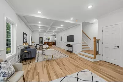 18 Lindsley Ave, Maplewood, NJ 07040 - Photo 2
