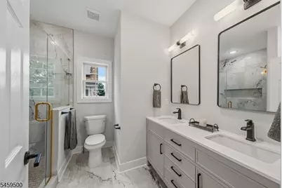 18 Lindsley Ave, Maplewood, NJ 07040 - Photo 16