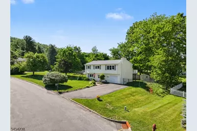 14 Bettino Dr, Ogdensburg, NJ 07439 - Photo 1