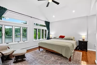 106 Demarest Rd, Bloomingdale, NJ 07403 - Photo 8