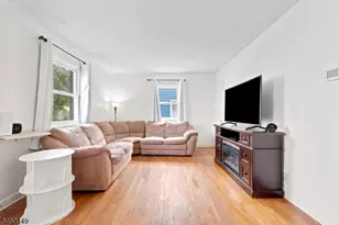 211 Martin Ave, Clifton, NJ 07012 - Photo 8