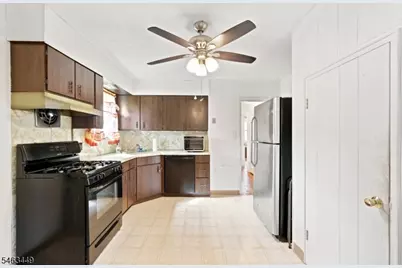 211 Martin Ave, Clifton, NJ 07012 - Photo 18