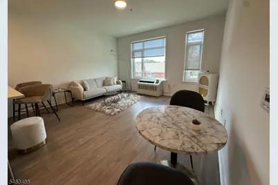 1181 Morris Ave, Union Township, NJ 07083 - Photo 6