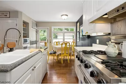 115 Maplewood Ave, Maplewood, NJ 07040 - Photo 18