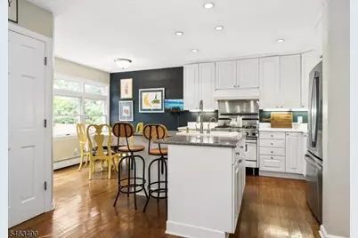 115 Maplewood Ave, Maplewood, NJ 07040 - Photo 16