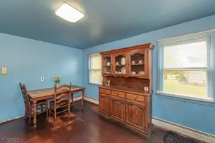 97 Van Dam Ave, Bloomingdale, NJ 07403 - Photo 16
