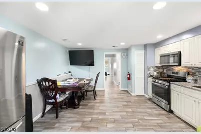 147 James St, Woodbridge Township, NJ 08861 - Photo 24