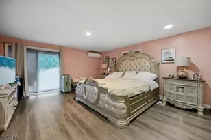 147 James St, Woodbridge Township, NJ 08861 - Photo 16