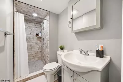 147 James St, Woodbridge Township, NJ 08861 - Photo 30