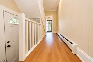 31 Blakely Pl, Garfield, NJ 07026 - Photo 8
