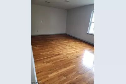49-51 Crawford St #3, Newark, NJ 07102 - Photo 4