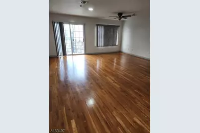 49-51 Crawford St #3, Newark, NJ 07102 - Photo 2
