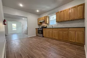 226 N Clinton St, East Orange, NJ 07017 - Photo 10