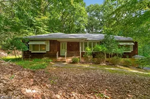 4 Hartpence Rd, Alexandria Township, NJ 08848 - Photo 1