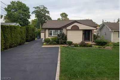 46 Navajo Ave, Parsippany, NJ 07034 - Photo 2
