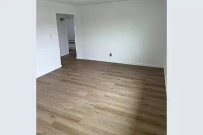 739 Lake Ave, Lyndhurst Township, NJ 07071 - Photo 6