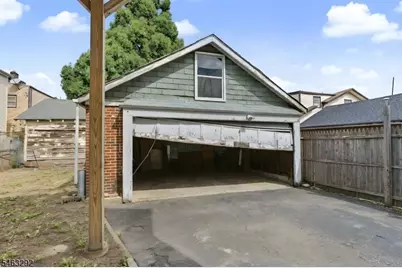 102 Delmar Pl, Irvington, NJ 07111 - Photo 44