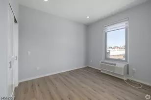 208 W 7th St, Plainfield, NJ 07060 - Photo 8