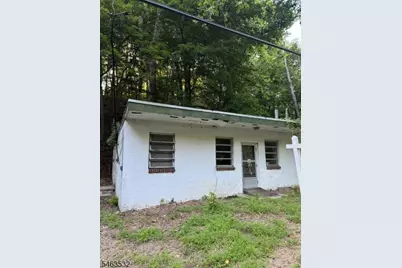 58 Hollow Rd, Lebanon Township, NJ 08826 - Photo 1