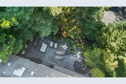 15 McDonough Pl, North Caldwell, NJ 07006 - Photo 44