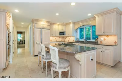15 McDonough Pl, North Caldwell, NJ 07006 - Photo 10