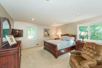 15 McDonough Pl, North Caldwell, NJ 07006 - Photo 32