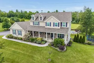 10 Highlands Way, Lopatcong Township, NJ 08865 - Photo 2