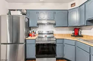 76M Farm Rd, Hillsborough Township, NJ 08844 - Photo 10