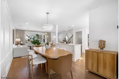 58 Edgewood Dr, Florham Park, NJ 07932 - Photo 8