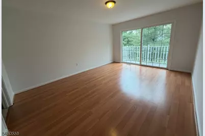 200 Riverwalk Way, Clifton, NJ 07014 - Photo 14
