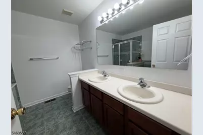 200 Riverwalk Way, Clifton, NJ 07014 - Photo 18