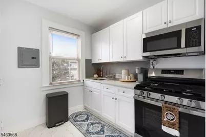 21 Huntington Ter, Newark, NJ 07112 - Photo 12